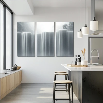 Cuadro el murmullo inalterable en formato tríptico con colores gris, monocromático; decorando pared de cocina