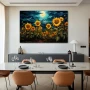 Cuadro Noche de Girasoles en formato horizontal con colores Amarillo, Azul, Verde; Decorando pared de Salón comedor